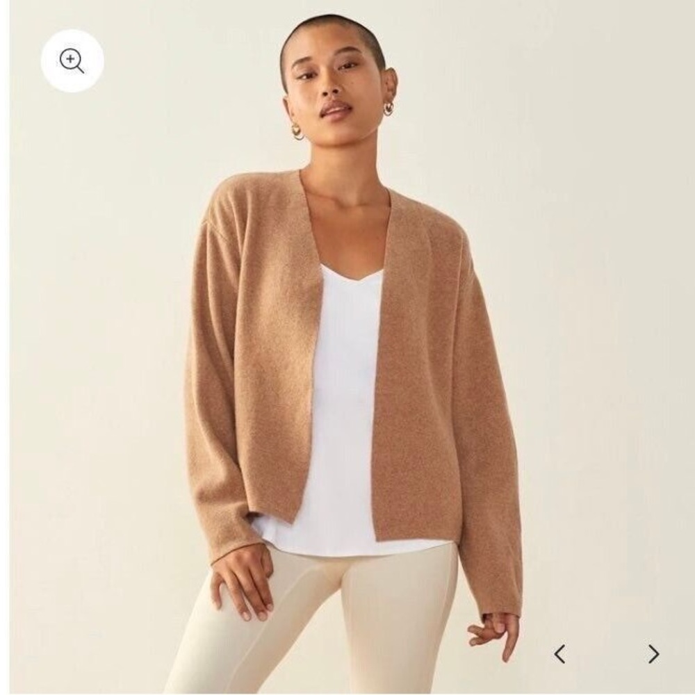 Aday Soft Landing Jacket.